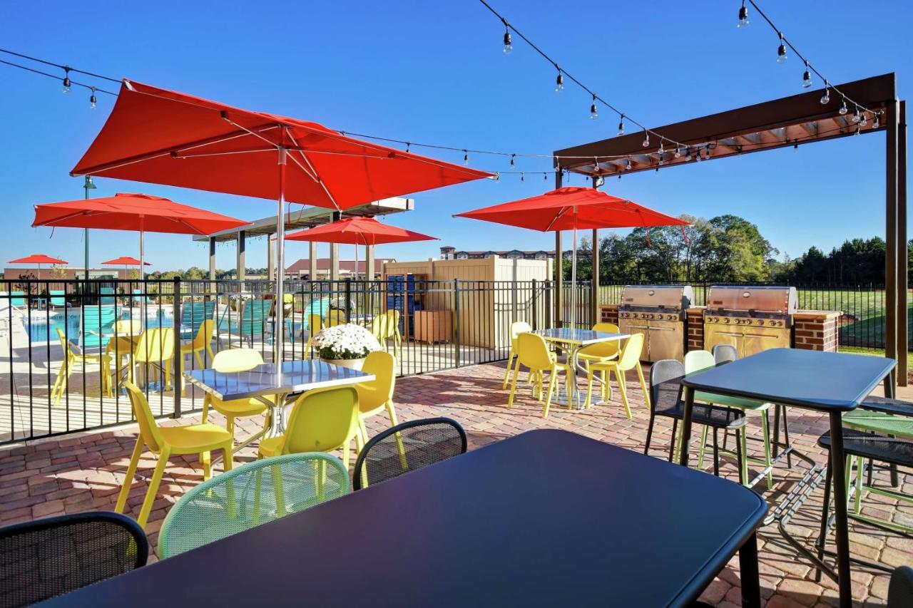 Home2 Suites By Hilton Lagrange Exterior foto