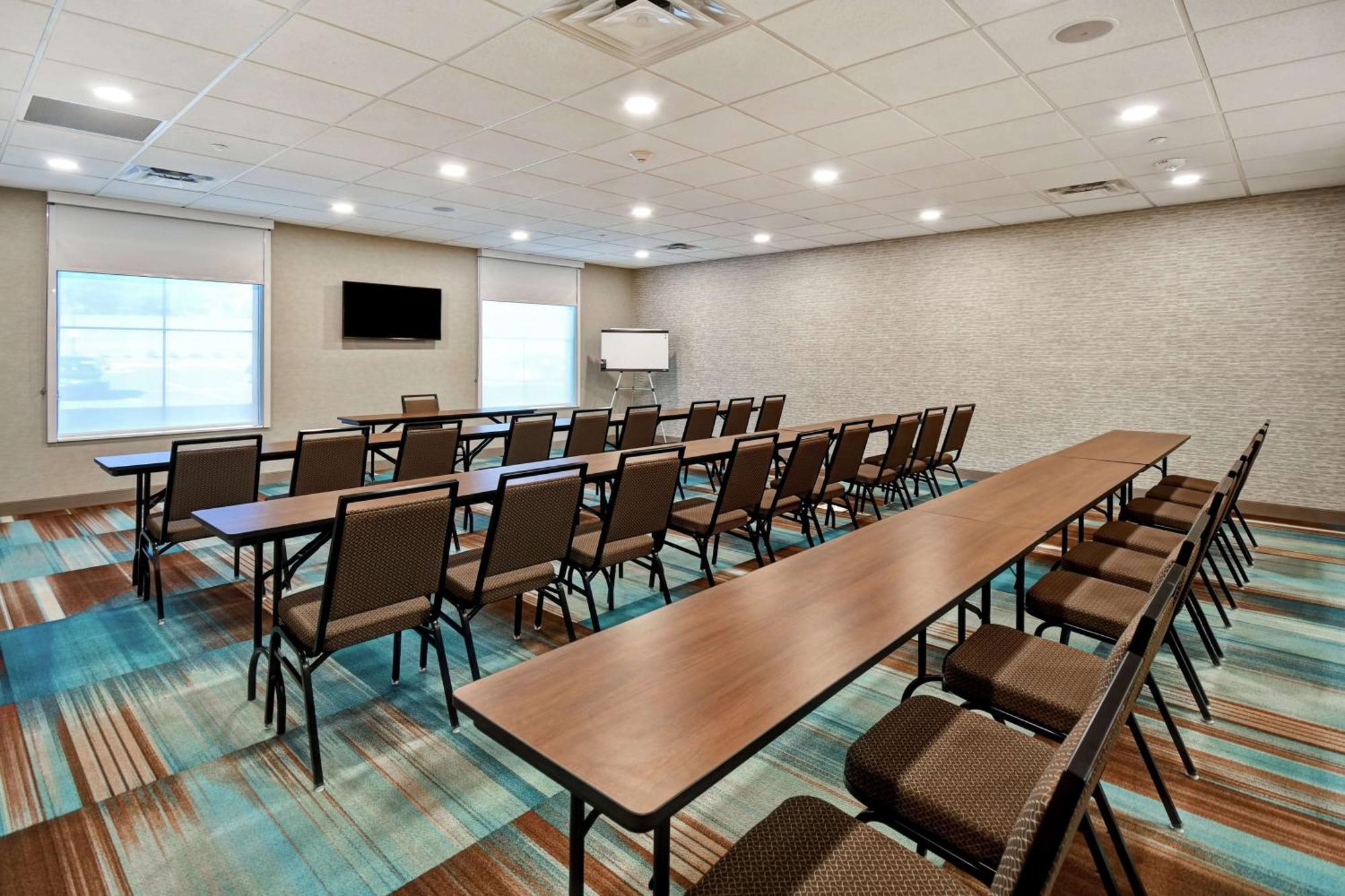 Home2 Suites By Hilton Lagrange Exterior foto
